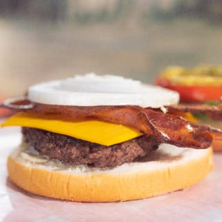 The Classic Bacon Cheeseburger